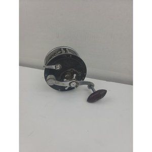 Vintage 1960s Penn No. 149 Deep Sea Baitcasting RH Saltwater Fishing Reel